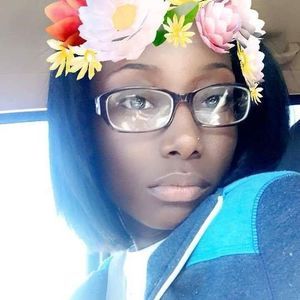 Meet your Posher, Chiantia